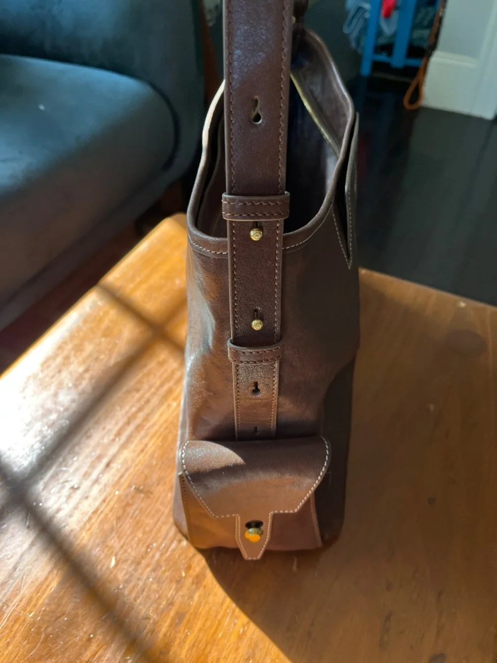 Songmont Yore Hobo Medium Sandal